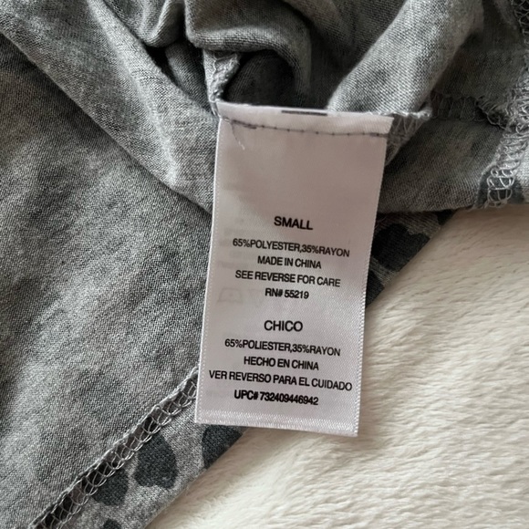 Authentic American Heritage woman’s sleeveless tee. Cheetah print - Picture 9 of 10